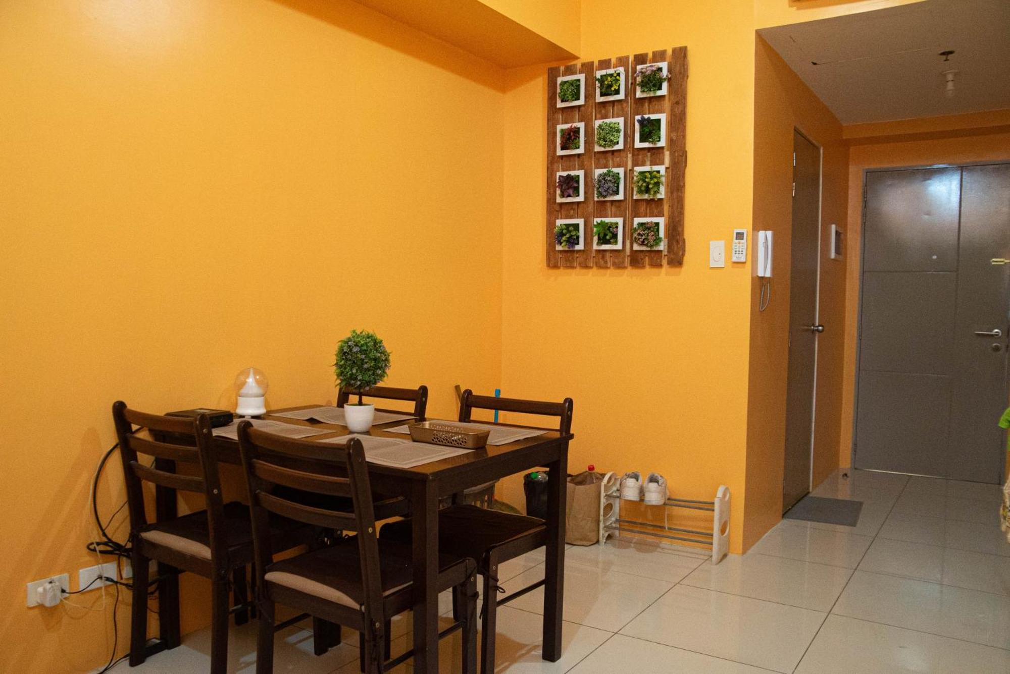 Wind Residences For Rent - Luiice Tagaytay City Buitenkant foto