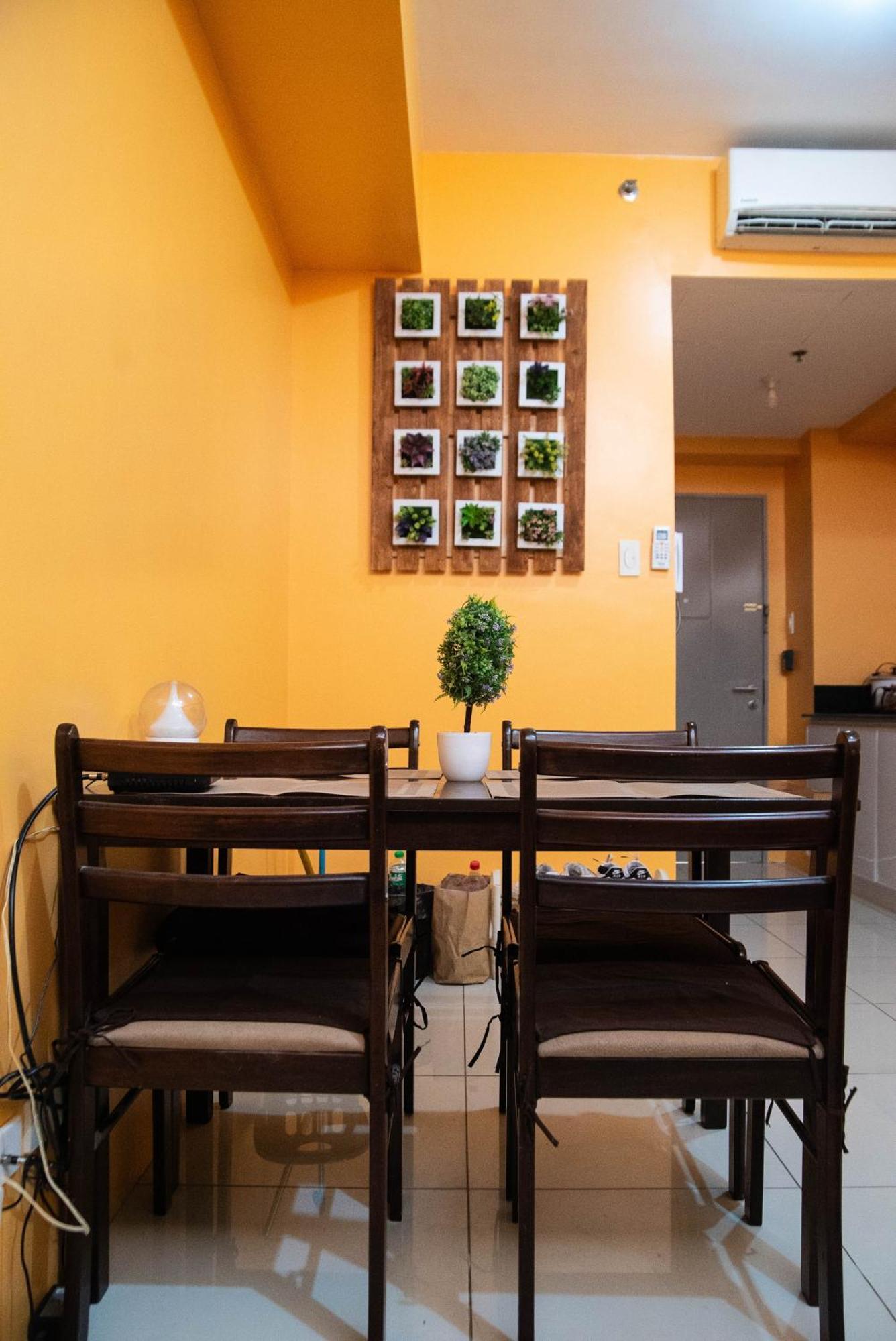 Wind Residences For Rent - Luiice Tagaytay City Buitenkant foto