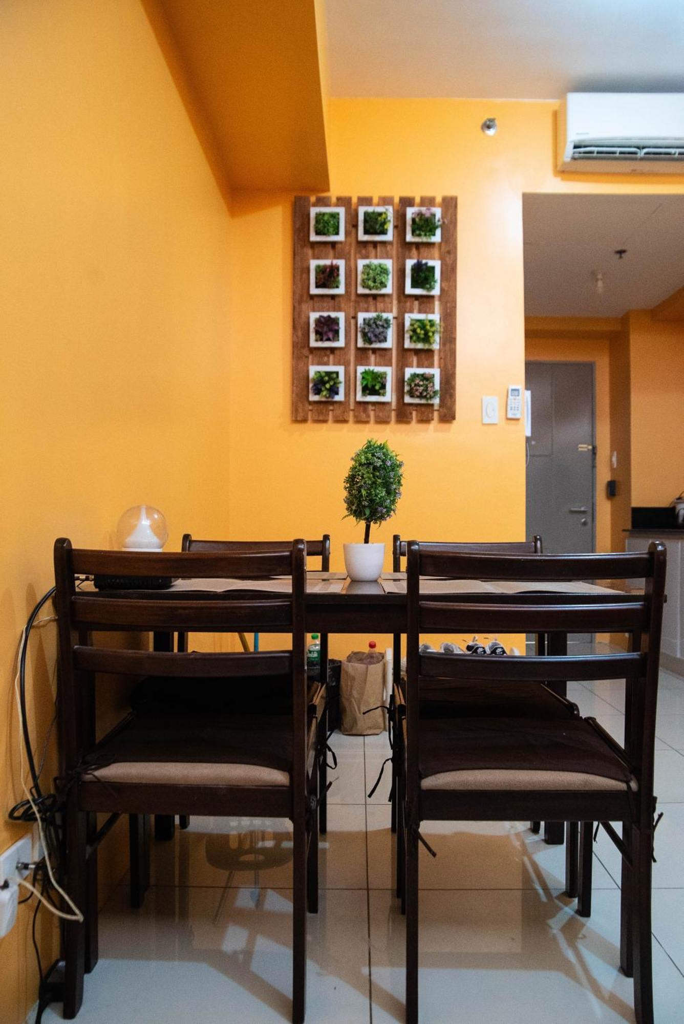 Wind Residences For Rent - Luiice Tagaytay City Buitenkant foto