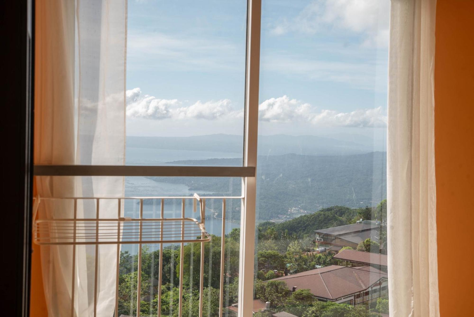 Wind Residences For Rent - Luiice Tagaytay City Buitenkant foto