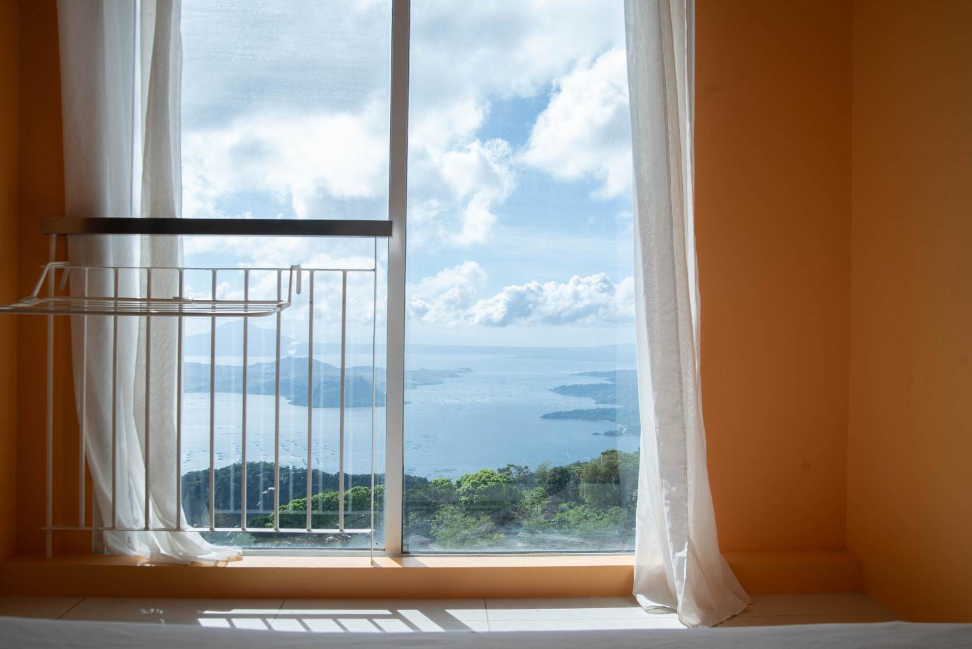 Wind Residences For Rent - Luiice Tagaytay City Buitenkant foto