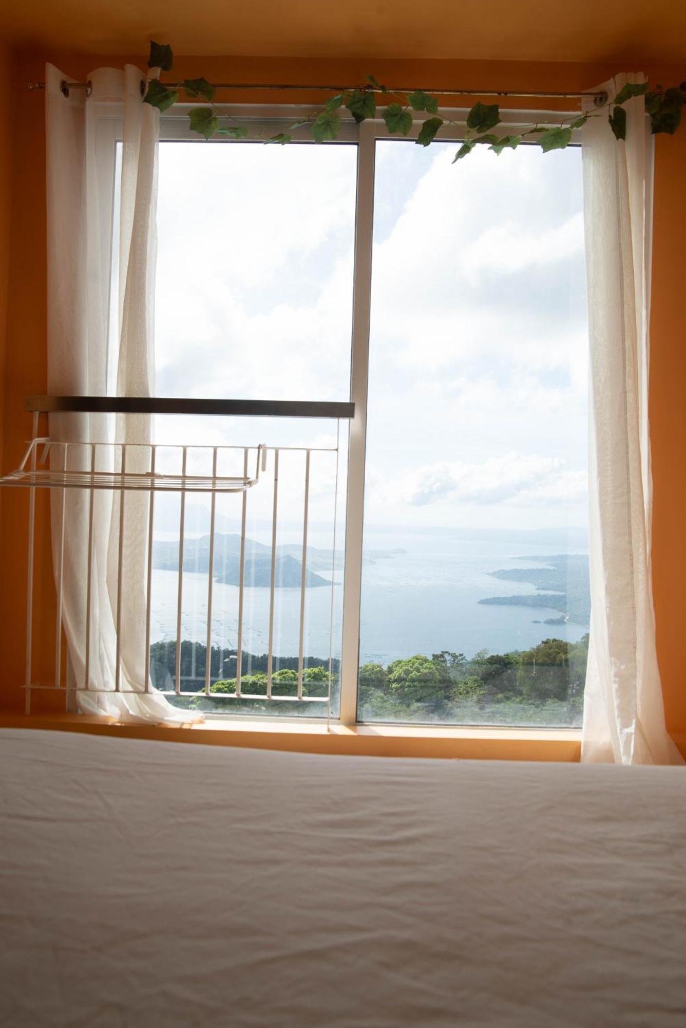 Wind Residences For Rent - Luiice Tagaytay City Buitenkant foto