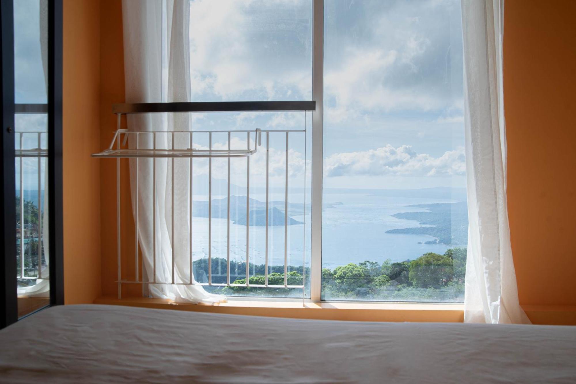 Wind Residences For Rent - Luiice Tagaytay City Buitenkant foto